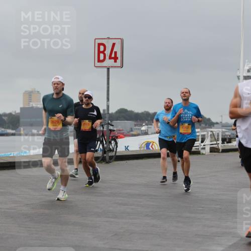 13.09.2026 - Kiel Lauf Andreas Tolksdorf http://msf.ph/oto/10477218 13.09.2026 11:50:18 Kiellinie 2629, 3553, 4, 4207 meine-sportfotos.de