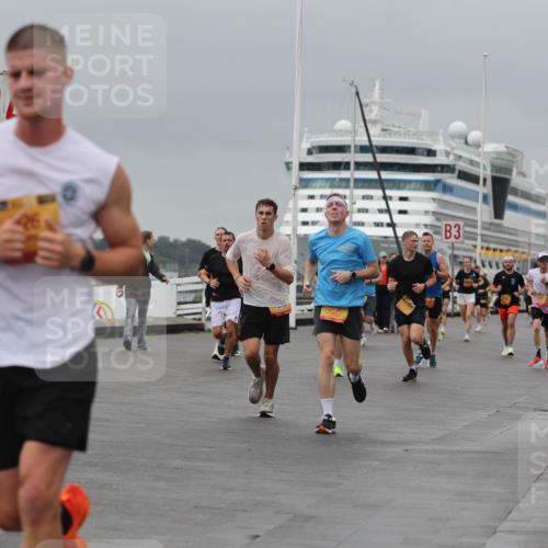 13.09.2026 - Kiel Lauf Andreas Tolksdorf http://msf.ph/oto/10477249 13.09.2026 11:50:19 Kiellinie 3 meine-sportfotos.de