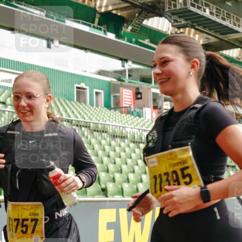 13.09.2026 - 21. swb-Marathon Bremen Michael Burmester http://msf.ph/oto/10477259 13.09.2026 10:39:46 Laufen im Stadion 10135, 10138, 10139, 10156, 10168, 10169, 10188, 10204, 10213, 10217, 10229, 10234, 10238, 10259, 10260, 10279, 10280, 10299, 10314, 10321, 10360, 10363, 10364, 10378, 10386, 10404, 10406, 10417, 10435, 10457, 10469, 10484, 10493, 10501, 10505, 10510, 10511, 10526, 10556, 10570, 10576, 10580, 10582, 10595, 10599, 10609, 10616, 10619, 10630, 10645, 10653, 10660, 10661, 10662, 10664, 10681, 10682, 10686, 10695, 10696, 10697, 10712, 10737, 10743, 10751 meine-sportfotos.de