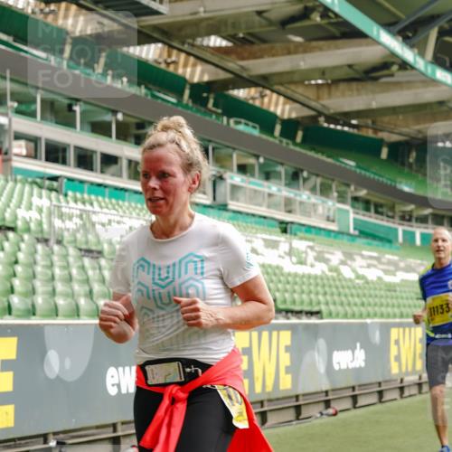 13.09.2026 - 21. swb-Marathon Bremen Michael Burmester http://msf.ph/oto/10477288 13.09.2026 10:39:47 Laufen im Stadion 10135, 10138, 10139, 10156, 10168, 10169, 10188, 10204, 10213, 10217, 10229, 10234, 10238, 10259, 10260, 10279, 10280, 10299, 10314, 10321, 10360, 10363, 10364, 10378, 10386, 10404, 10406, 10417, 10424, 10435, 10455, 10457, 10469, 10484, 10493, 10501, 10505, 10510, 10511, 10526, 10556, 10570, 10576, 10580, 10582, 10595, 10599, 10609, 10616, 10619, 10630, 10645, 10653, 10660, 10661, 10662, 10664, 10681, 10682, 10686, 10696, 10697, 10712, 10737, 10743, 10751 meine-sportfotos.de