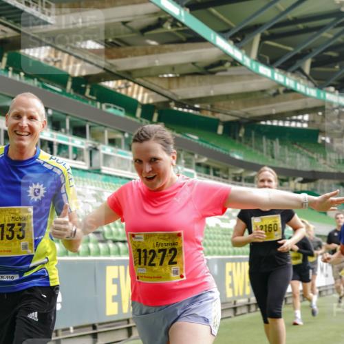 13.09.2026 - 21. swb-Marathon Bremen Michael Burmester http://msf.ph/oto/10477365 13.09.2026 10:39:50 Laufen im Stadion 10135, 10138, 10139, 10156, 10168, 10169, 10188, 10204, 10213, 10217, 10229, 10234, 10238, 10259, 10260, 10279, 10280, 10299, 10314, 10321, 10360, 10363, 10364, 10378, 10386, 10404, 10406, 10417, 10424, 10435, 10455, 10457, 10469, 10484, 10493, 10501, 10505, 10510, 10511, 10526, 10556, 10570, 10576, 10580, 10582, 10595, 10599, 10609, 10616, 10619, 10630, 10653, 10660, 10661, 10662, 10664, 10686, 10696, 10697, 10712, 10737, 10743, 10751 meine-sportfotos.de