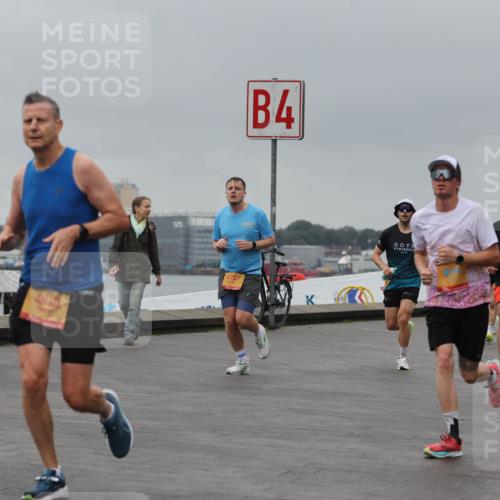 13.09.2026 - Kiel Lauf Andreas Tolksdorf http://msf.ph/oto/10477418 13.09.2026 11:50:27 Kiellinie 4818, 2257, 4, 3163 meine-sportfotos.de