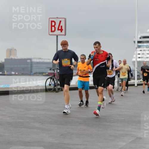 13.09.2026 - Kiel Lauf Andreas Tolksdorf http://msf.ph/oto/10477492 13.09.2026 11:50:39 Kiellinie 4, 3990, 2458, 3 meine-sportfotos.de