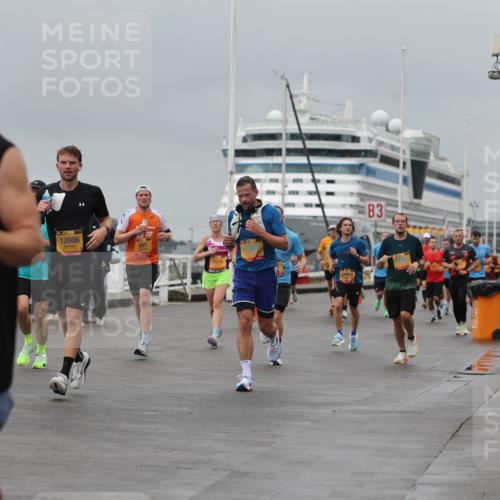 13.09.2026 - Kiel Lauf Andreas Tolksdorf http://msf.ph/oto/10477640 13.09.2026 11:50:46 Kiellinie 7038, 12606, 997, 1735, 3 meine-sportfotos.de