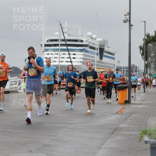 13.09.2026 - Kiel Lauf Andreas Tolksdorf http://msf.ph/oto/10477654 13.09.2026 11:50:47 Kiellinie 4, 12606, 997, 4050, 11735, 10 meine-sportfotos.de