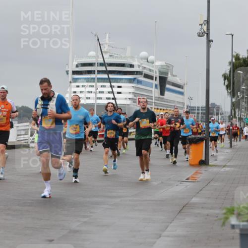 13.09.2026 - Kiel Lauf Andreas Tolksdorf http://msf.ph/oto/10477659 13.09.2026 11:50:47 Kiellinie 4, 12606, 997, 4050, 11735, 1 meine-sportfotos.de