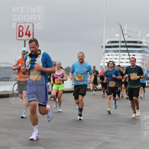 13.09.2026 - Kiel Lauf Andreas Tolksdorf http://msf.ph/oto/10477693 13.09.2026 11:50:48 Kiellinie 4, 4050, 11735, 3 meine-sportfotos.de