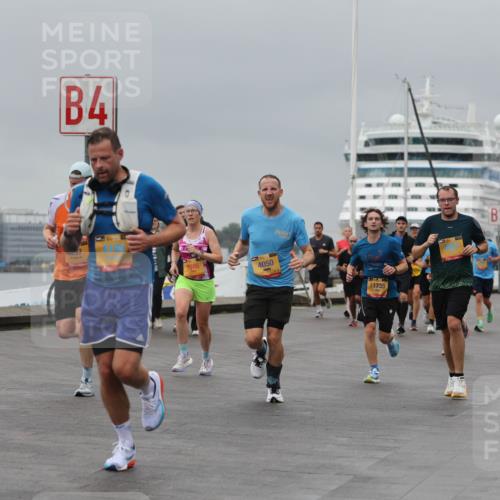 13.09.2026 - Kiel Lauf Andreas Tolksdorf http://msf.ph/oto/10477695 13.09.2026 11:50:48 Kiellinie 4, 0, 2686, 4050, 11735, 3 meine-sportfotos.de