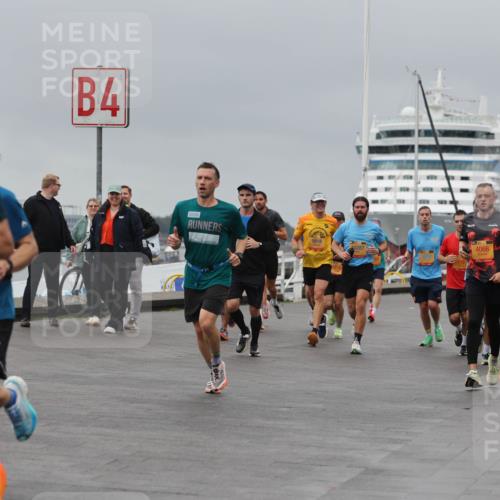 13.09.2026 - Kiel Lauf Andreas Tolksdorf http://msf.ph/oto/10477746 13.09.2026 11:50:52 Kiellinie 4, 5918, 4066, 10287, 3 meine-sportfotos.de