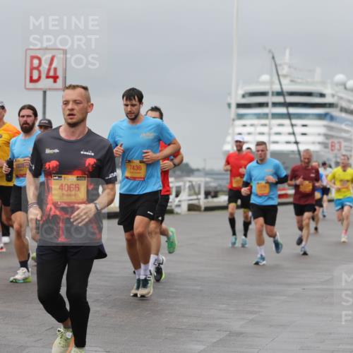 13.09.2026 - Kiel Lauf Andreas Tolksdorf http://msf.ph/oto/10477818 13.09.2026 11:50:55 Kiellinie 5918, 1028, 4, 4, 38, 4, 4066, 7436 meine-sportfotos.de