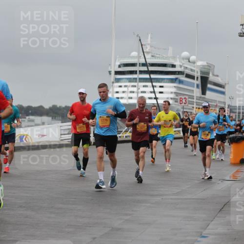 13.09.2026 - Kiel Lauf Andreas Tolksdorf http://msf.ph/oto/10477836 13.09.2026 11:50:57 Kiellinie 4, 1436, 555, 1276, 852, 5971, 12235, 3, 1756 meine-sportfotos.de