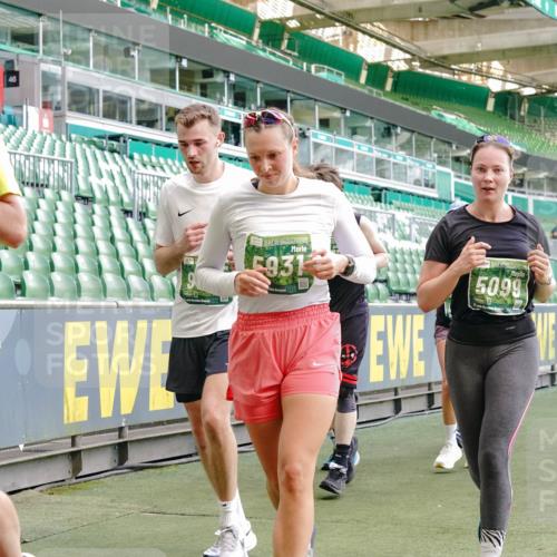 13.09.2026 - 21. swb-Marathon Bremen Michael Burmester http://msf.ph/oto/10477861 13.09.2026 13:17:39 Laufen im Stadion 134, 153, 267, 271, 311, 404, 449, 546, 588, 732, 753, 837, 990, 1057, 1185, 1312, 1424, 1425, 1465, 1539, 1790, 1813, 1825, 1844, 1868, 1987, 2056, 2067, 2096, 2123, 2259, 2357, 2358, 2363, 2381, 2389, 2419, 2532, 2550, 2562, 2579, 2586, 2601, 2614, 2647, 2655, 2778, 2797, 2821, 2849, 2857, 2880, 2893, 2974, 2984, 2996, 2999, 3100, 3104, 3146, 3180, 3195, 3210, 3213, 3314, 3337, 3366, 3387, 3421, 3431, 3476, 3479, 3501, 3506, 3537, 3548, 3633, 3654, 3740, 4478 meine-sportfotos.de