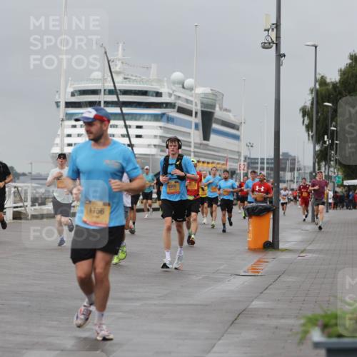 13.09.2026 - Kiel Lauf Andreas Tolksdorf http://msf.ph/oto/10477912 13.09.2026 11:51:01 Kiellinie 1756, 8308, 100, 01711 meine-sportfotos.de