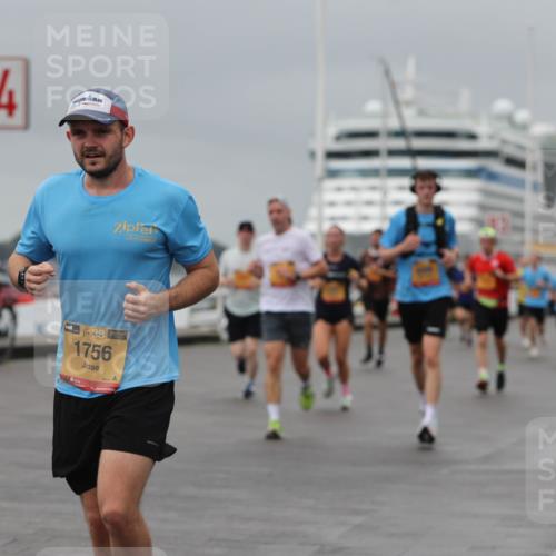 13.09.2026 - Kiel Lauf Andreas Tolksdorf http://msf.ph/oto/10477934 13.09.2026 11:51:03 Kiellinie 4, 438, 1756, 673 meine-sportfotos.de