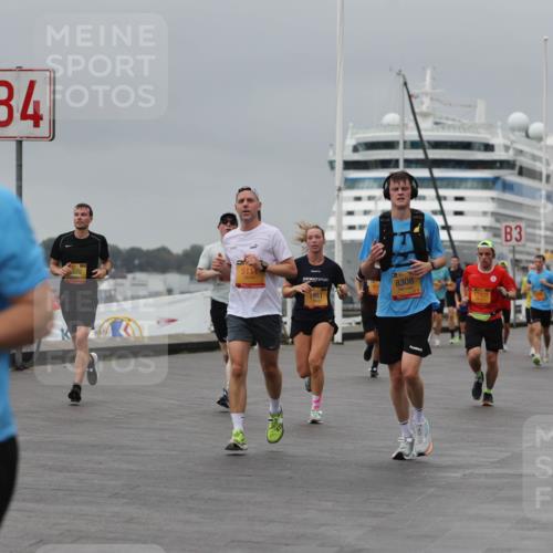 13.09.2026 - Kiel Lauf Andreas Tolksdorf http://msf.ph/oto/10477956 13.09.2026 11:51:04 Kiellinie 1796, 4, 511, 10, 8308, 1941, 12422, 3 meine-sportfotos.de