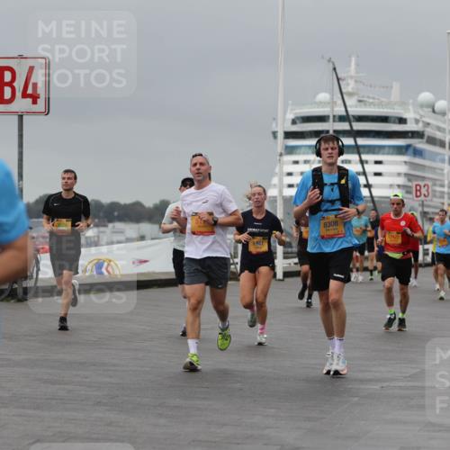 13.09.2026 - Kiel Lauf Andreas Tolksdorf http://msf.ph/oto/10477958 13.09.2026 11:51:04 Kiellinie 1796, 4, 1941, 8308, 12422, 3 meine-sportfotos.de