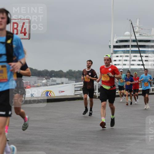 13.09.2026 - Kiel Lauf Andreas Tolksdorf http://msf.ph/oto/10478014 13.09.2026 11:51:07 Kiellinie 2993, 8308, 4, 12422, 4813, 455, 3, 9006, 122 meine-sportfotos.de