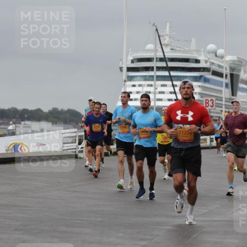 13.09.2026 - Kiel Lauf Andreas Tolksdorf http://msf.ph/oto/10478093 13.09.2026 11:51:10 Kiellinie 813, 4, 5746, 6366, 900, 1082, 11224, 3 meine-sportfotos.de