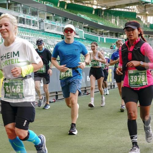 13.09.2026 - 21. swb-Marathon Bremen Michael Burmester http://msf.ph/oto/10478100 13.09.2026 13:17:45 Laufen im Stadion 134, 153, 267, 271, 311, 404, 449, 546, 588, 732, 753, 837, 990, 1057, 1312, 1424, 1425, 1465, 1539, 1790, 1813, 1825, 1844, 1868, 1987, 2056, 2067, 2096, 2123, 2259, 2357, 2358, 2363, 2381, 2389, 2419, 2532, 2550, 2562, 2586, 2601, 2614, 2647, 2655, 2778, 2797, 2821, 2849, 2857, 2879, 2880, 2893, 2974, 2984, 2996, 2999, 3096, 3100, 3104, 3146, 3180, 3195, 3210, 3213, 3314, 3337, 3366, 3421, 3431, 3476, 3479, 3501, 3506, 3537, 3548, 3633, 3654, 3740, 4478 meine-sportfotos.de