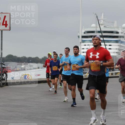 13.09.2026 - Kiel Lauf Andreas Tolksdorf http://msf.ph/oto/10478111 13.09.2026 11:51:11 Kiellinie 4, 5746, 636, 906, 11224 meine-sportfotos.de