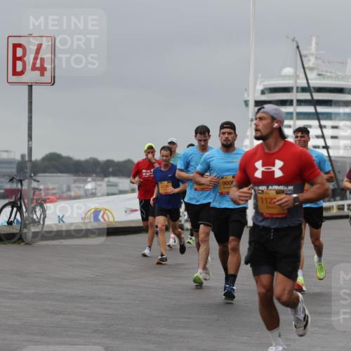 13.09.2026 - Kiel Lauf Andreas Tolksdorf http://msf.ph/oto/10478119 13.09.2026 11:51:11 Kiellinie 4, 5746, 900, 112 meine-sportfotos.de