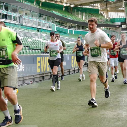 13.09.2026 - 21. swb-Marathon Bremen Michael Burmester http://msf.ph/oto/10478253 13.09.2026 13:17:51 Laufen im Stadion 134, 153, 267, 271, 311, 404, 449, 546, 588, 732, 753, 837, 990, 1057, 1424, 1425, 1539, 1790, 1813, 1825, 1844, 1868, 1987, 2056, 2067, 2096, 2123, 2137, 2259, 2294, 2357, 2358, 2363, 2381, 2389, 2419, 2453, 2532, 2550, 2562, 2586, 2601, 2614, 2647, 2655, 2778, 2797, 2821, 2849, 2857, 2879, 2880, 2893, 2984, 2996, 2999, 3096, 3100, 3104, 3146, 3180, 3195, 3210, 3213, 3314, 3337, 3366, 3421, 3431, 3476, 3479, 3501, 3506, 3537, 3548, 3633, 3654, 3740, 4478 meine-sportfotos.de