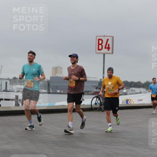 13.09.2026 - Kiel Lauf Andreas Tolksdorf http://msf.ph/oto/10478266 13.09.2026 11:51:33 Kiellinie 814, 4, 7570, 3921, 6043 meine-sportfotos.de