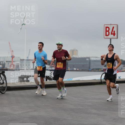 13.09.2026 - Kiel Lauf Andreas Tolksdorf http://msf.ph/oto/10478316 13.09.2026 11:51:38 Kiellinie 4914, 9318, 4, 2228 meine-sportfotos.de
