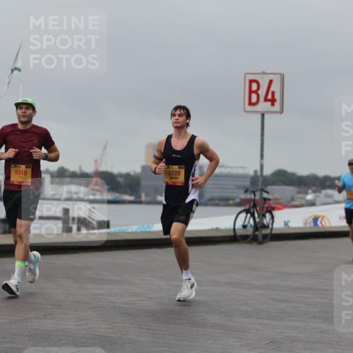 13.09.2026 - Kiel Lauf Andreas Tolksdorf http://msf.ph/oto/10478327 13.09.2026 11:51:39 Kiellinie 9318, 2228, 4 meine-sportfotos.de