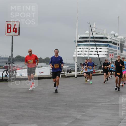 13.09.2026 - Kiel Lauf Andreas Tolksdorf http://msf.ph/oto/10478463 13.09.2026 11:51:49 Kiellinie 5720, 3 meine-sportfotos.de
