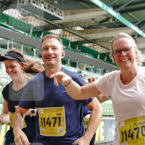 13.09.2026 - 21. swb-Marathon Bremen Michael Burmester http://msf.ph/oto/10478480 13.09.2026 10:40:26 Laufen im Stadion 10135, 10138, 10139, 10155, 10156, 10169, 10204, 10213, 10217, 10229, 10234, 10279, 10280, 10299, 10313, 10314, 10321, 10354, 10360, 10363, 10364, 10378, 10386, 10404, 10406, 10417, 10419, 10424, 10435, 10455, 10483, 10484, 10493, 10501, 10505, 10510, 10511, 10545, 10556, 10570, 10576, 10580, 10582, 10586, 10599, 10609, 10611, 10616, 10619, 10644, 10653, 10660, 10662, 10664, 10686, 10694, 10696, 10706, 10712, 10737, 10743, 10751, 10766, 10768 meine-sportfotos.de
