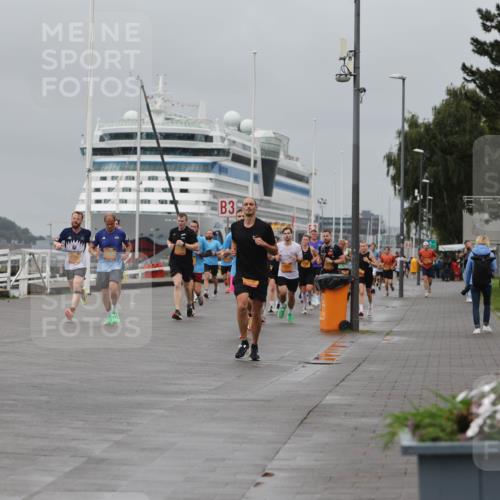 13.09.2026 - Kiel Lauf Andreas Tolksdorf http://msf.ph/oto/10478481 13.09.2026 11:51:50 Kiellinie 5720, 3, 100, 123472 meine-sportfotos.de