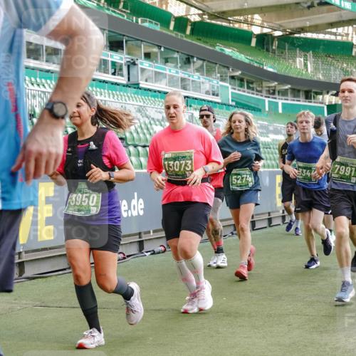 13.09.2026 - 21. swb-Marathon Bremen Michael Burmester http://msf.ph/oto/10478581 13.09.2026 13:18:01 Laufen im Stadion 134, 267, 271, 311, 404, 449, 486, 546, 588, 732, 753, 837, 921, 990, 1057, 1424, 1425, 1431, 1765, 1790, 1813, 1825, 1844, 1868, 1987, 2056, 2067, 2096, 2123, 2137, 2259, 2294, 2357, 2358, 2381, 2389, 2419, 2453, 2532, 2550, 2562, 2586, 2601, 2614, 2647, 2655, 2797, 2821, 2849, 2857, 2879, 2880, 2893, 2984, 2996, 2999, 3096, 3100, 3104, 3146, 3180, 3195, 3210, 3213, 3314, 3337, 3366, 3421, 3431, 3476, 3479, 3501, 3506, 3537, 3548, 3619, 3633, 3654, 3740, 3879, 4478 meine-sportfotos.de