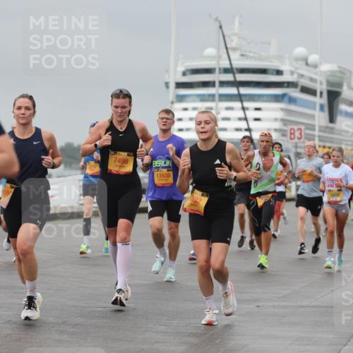 13.09.2026 - Kiel Lauf Andreas Tolksdorf http://msf.ph/oto/10478629 13.09.2026 11:52:00 Kiellinie 2012, 38, 7498, 11630, 692, 3, 2, 7804 meine-sportfotos.de