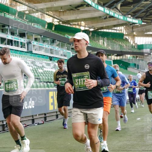 13.09.2026 - 21. swb-Marathon Bremen Michael Burmester http://msf.ph/oto/10478663 13.09.2026 13:18:04 Laufen im Stadion 134, 267, 271, 311, 404, 449, 486, 546, 588, 732, 753, 837, 921, 1057, 1424, 1425, 1431, 1765, 1790, 1813, 1825, 1844, 1868, 1987, 2056, 2067, 2096, 2123, 2137, 2294, 2357, 2358, 2381, 2389, 2419, 2453, 2532, 2550, 2562, 2586, 2601, 2614, 2647, 2655, 2797, 2821, 2849, 2857, 2879, 2880, 2893, 2944, 2984, 2999, 3096, 3100, 3104, 3146, 3180, 3195, 3210, 3213, 3285, 3314, 3337, 3366, 3421, 3431, 3476, 3479, 3506, 3537, 3548, 3619, 3633, 3654, 3740, 3879, 4478 meine-sportfotos.de