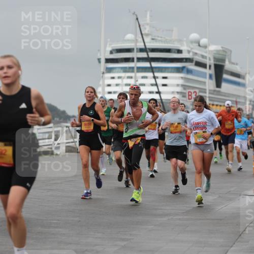 13.09.2026 - Kiel Lauf Andreas Tolksdorf http://msf.ph/oto/10478669 13.09.2026 11:52:02 Kiellinie 4, 7498, 8659, 539, 3, 369, 630, 780, 11794 meine-sportfotos.de