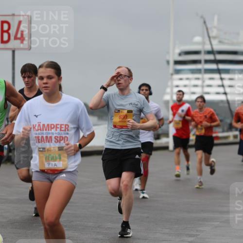 13.09.2026 - Kiel Lauf Andreas Tolksdorf http://msf.ph/oto/10478742 13.09.2026 11:52:05 Kiellinie 368, 4, 39, 7804, 630 meine-sportfotos.de