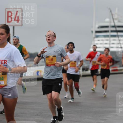 13.09.2026 - Kiel Lauf Andreas Tolksdorf http://msf.ph/oto/10478753 13.09.2026 11:52:06 Kiellinie 4, 3685, 7804, 630 meine-sportfotos.de