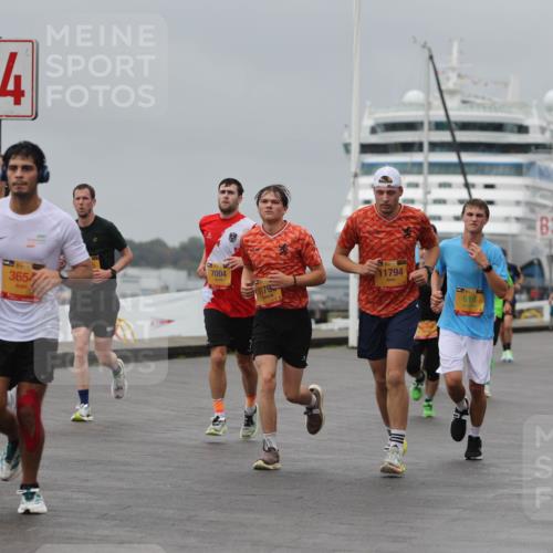 13.09.2026 - Kiel Lauf Andreas Tolksdorf http://msf.ph/oto/10478796 13.09.2026 11:52:08 Kiellinie 4, 3654, 7004, 38, 11794, 3 meine-sportfotos.de