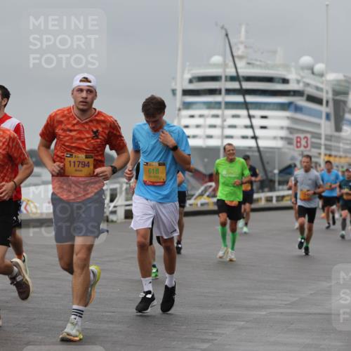 13.09.2026 - Kiel Lauf Andreas Tolksdorf http://msf.ph/oto/10478846 13.09.2026 11:52:09 Kiellinie 4, 139, 11796, 39, 11794, 38, 618, 3 meine-sportfotos.de