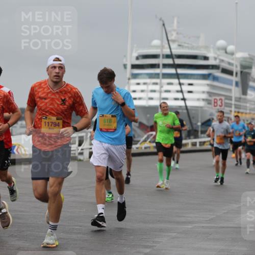 13.09.2026 - Kiel Lauf Andreas Tolksdorf http://msf.ph/oto/10478847 13.09.2026 11:52:09 Kiellinie 4, 381, 5, 39, 618, 11794, 1, 39, 11796, 3 meine-sportfotos.de