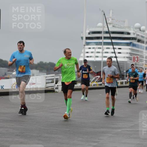 13.09.2026 - Kiel Lauf Andreas Tolksdorf http://msf.ph/oto/10478876 13.09.2026 11:52:12 Kiellinie 4, 0462, 802, 1130, 3 meine-sportfotos.de