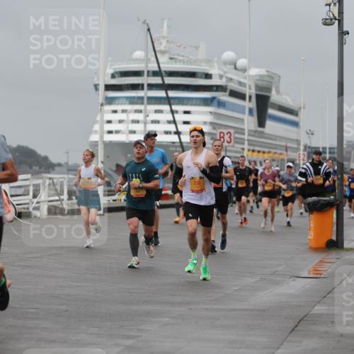 13.09.2026 - Kiel Lauf Andreas Tolksdorf http://msf.ph/oto/10478930 13.09.2026 11:52:15 Kiellinie 250, 3 meine-sportfotos.de