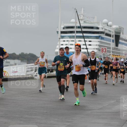 13.09.2026 - Kiel Lauf Andreas Tolksdorf http://msf.ph/oto/10478948 13.09.2026 11:52:16 Kiellinie 4, 11328, 25, 4978, 8962, 3, 2974 meine-sportfotos.de