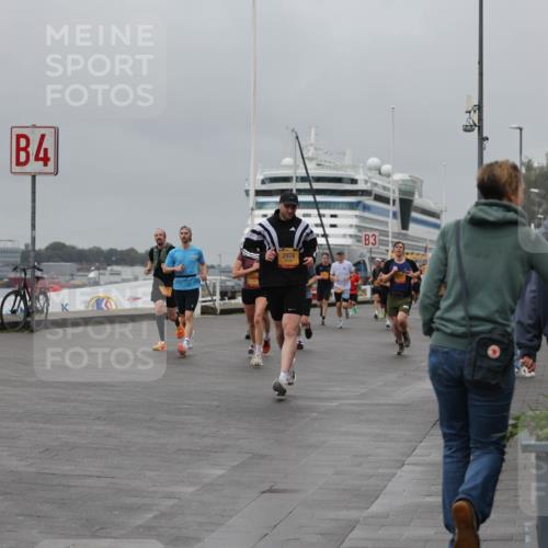 13.09.2026 - Kiel Lauf Andreas Tolksdorf http://msf.ph/oto/10479013 13.09.2026 11:52:23 Kiellinie 4, 2974, 3 meine-sportfotos.de