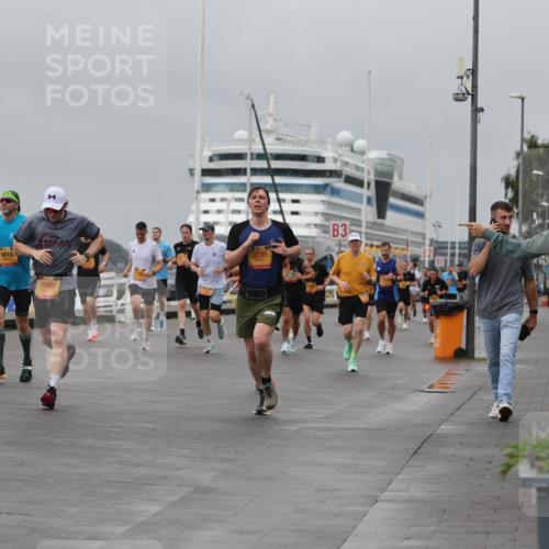 13.09.2026 - Kiel Lauf Andreas Tolksdorf http://msf.ph/oto/10479069 13.09.2026 11:52:27 Kiellinie 4, 5960, 9810, 3725, 6789, 3 meine-sportfotos.de
