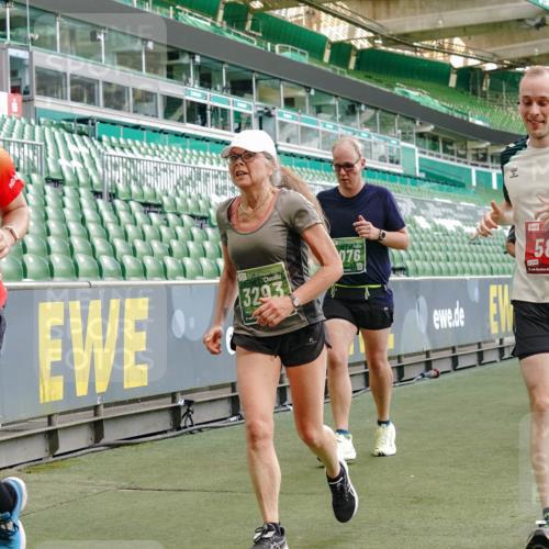 13.09.2026 - 21. swb-Marathon Bremen Michael Burmester http://msf.ph/oto/10479185 13.09.2026 13:18:26 Laufen im Stadion 311, 404, 449, 486, 546, 588, 732, 753, 837, 921, 1057, 1424, 1425, 1431, 1506, 1765, 1790, 1813, 1844, 1868, 2056, 2067, 2096, 2123, 2137, 2224, 2294, 2357, 2358, 2389, 2419, 2453, 2532, 2550, 2557, 2563, 2586, 2601, 2614, 2622, 2647, 2655, 2786, 2845, 2849, 2857, 2879, 2880, 2893, 2944, 2983, 2984, 2999, 3046, 3072, 3096, 3100, 3104, 3146, 3180, 3189, 3195, 3198, 3210, 3285, 3287, 3314, 3337, 3421, 3431, 3476, 3479, 3506, 3537, 3548, 3619, 3633, 3654, 3740, 3879, 4478 meine-sportfotos.de