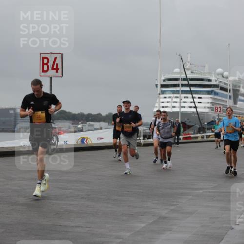 13.09.2026 - Kiel Lauf Andreas Tolksdorf http://msf.ph/oto/10479187 13.09.2026 11:52:40 Kiellinie 4, 3 meine-sportfotos.de