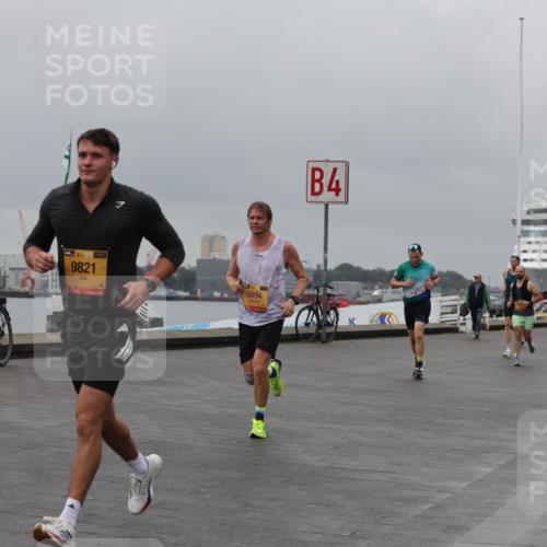 13.09.2026 - Kiel Lauf Andreas Tolksdorf http://msf.ph/oto/10479350 13.09.2026 11:52:51 Kiellinie 39, 9821, 5894, 4, 3 meine-sportfotos.de