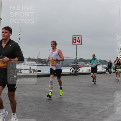 13.09.2026 - Kiel Lauf Andreas Tolksdorf http://msf.ph/oto/10479358 13.09.2026 11:52:51 Kiellinie 98, 5894, 4, 3 meine-sportfotos.de